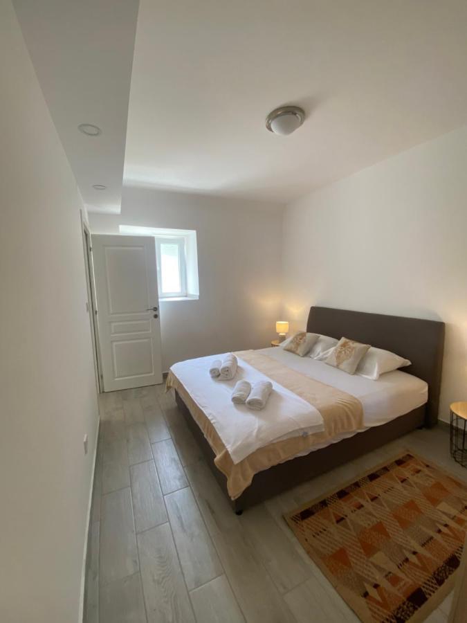 Apartmani Dragana ヘルツェグ・ノヴィ エクステリア 写真